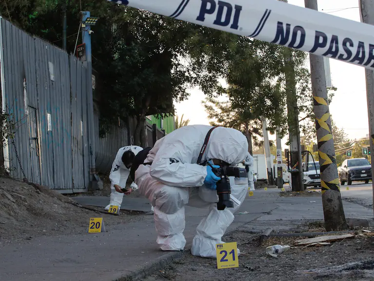 2E3KF3FVMFC4XKOO2YQXYRFKUE