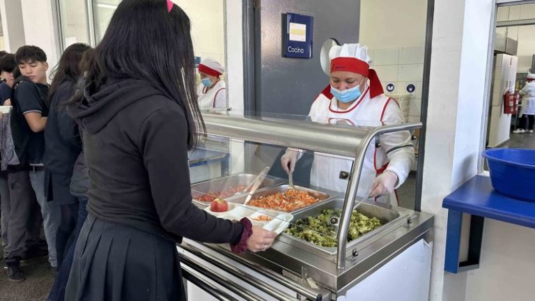 pag-10-junaeb-alimentacion-foto-facebook-junaeb-e1716165023298
